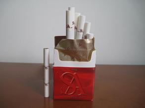 免税椰王香烟总仓，揭秘全球知名烟草品牌的物流中心